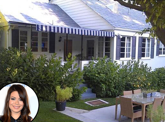 Miranda Cosgrove, Home Miranda Cosgrove, Home